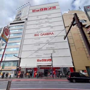 ビックカメラ池袋本店外観
